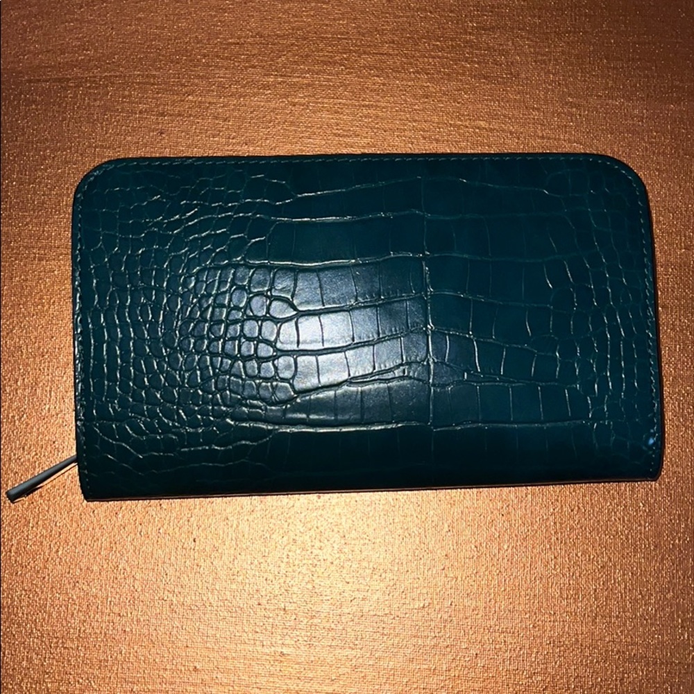 Dark green wallet